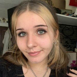 Meet your Posher, Paige